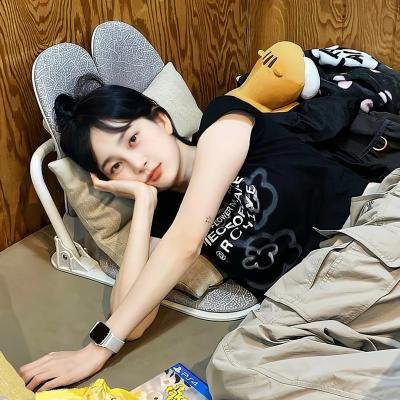少女与海怪